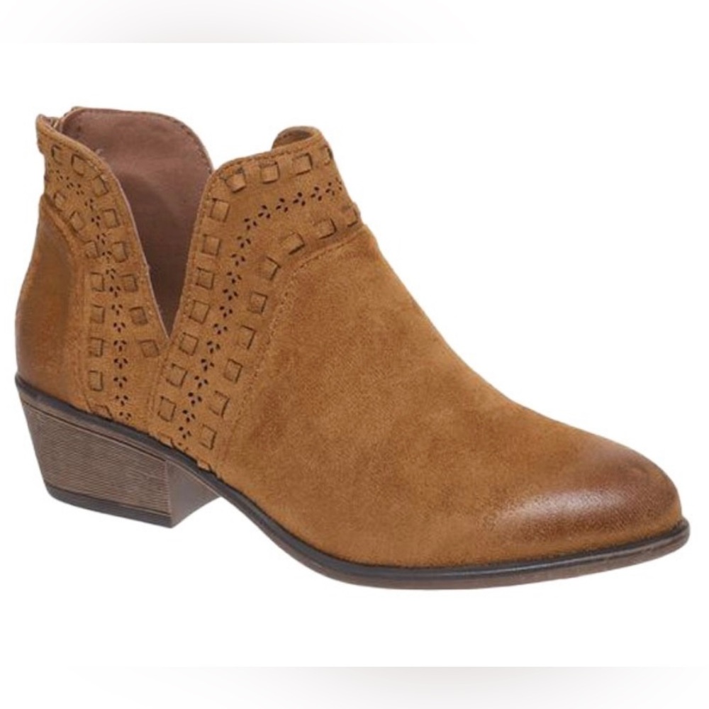 New Tan Side Slit Ankle Booties